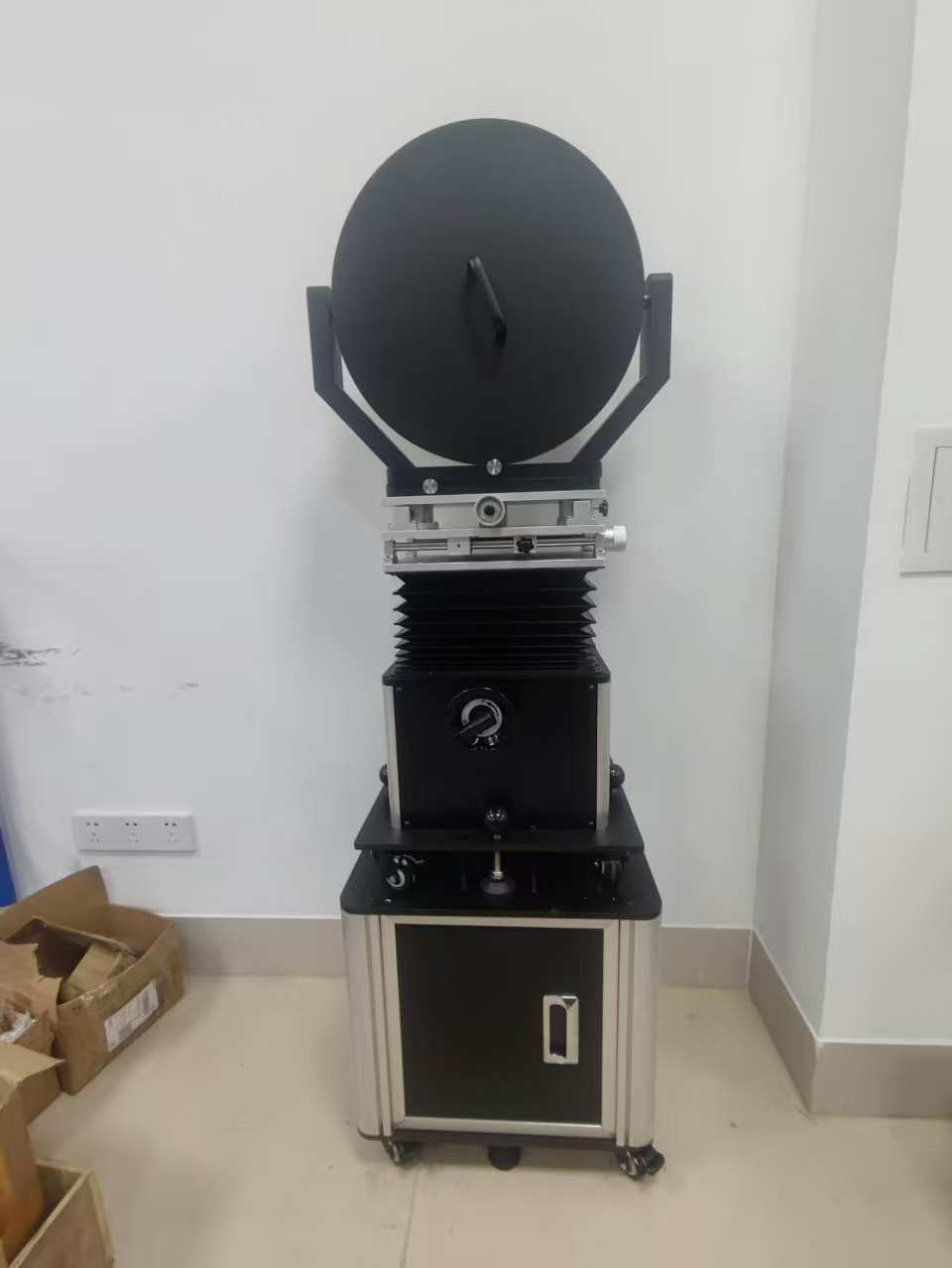 400mm分体式纹影仪正面